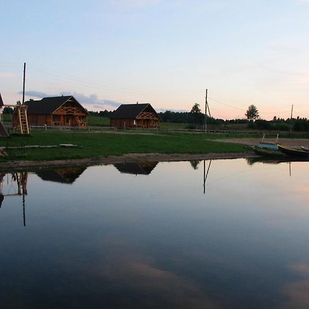 Guest House Zirga Smaids Kusneri Ngoại thất bức ảnh